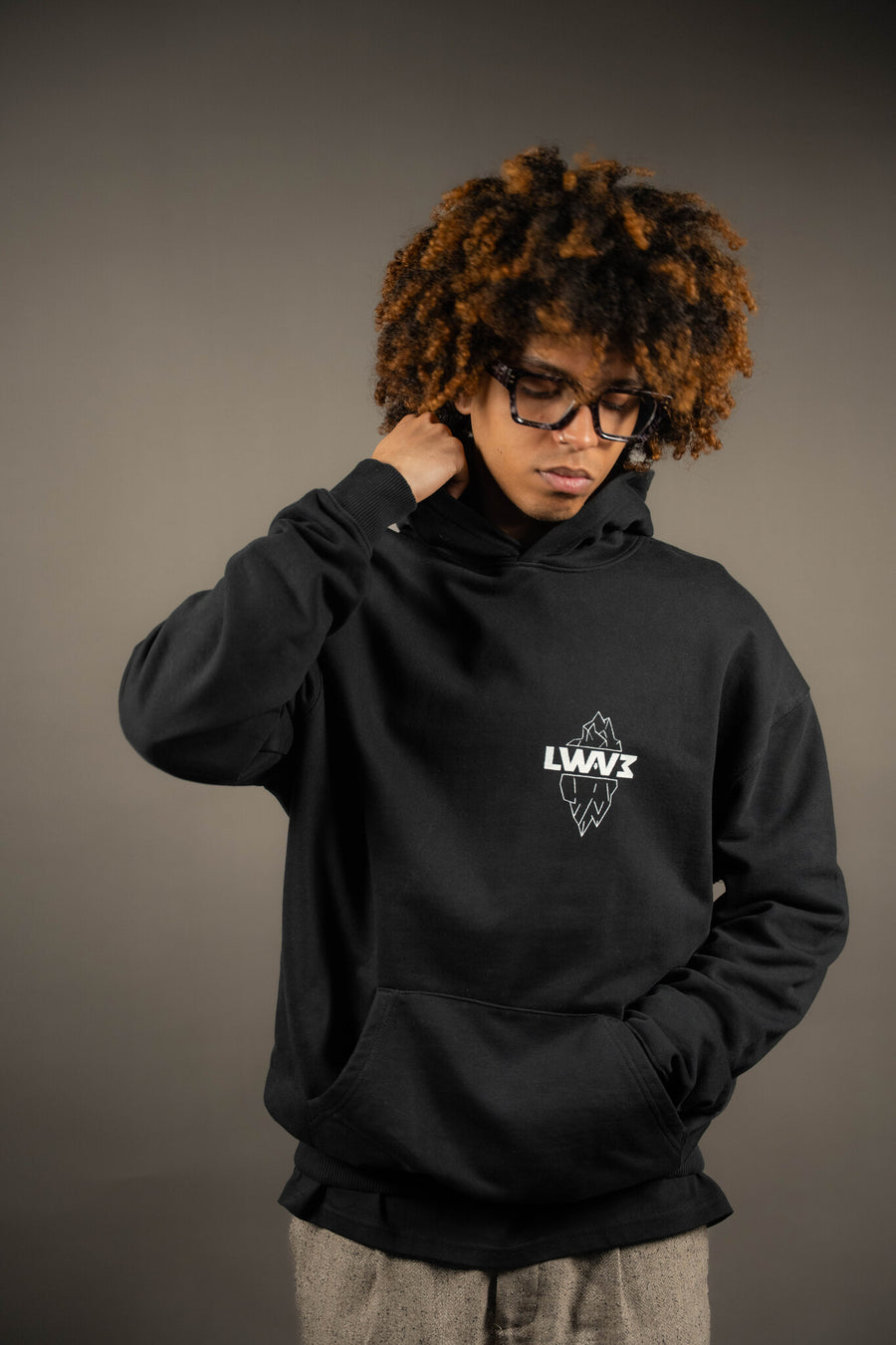 V1 ESSENTIAL ICEBERG ONYX HOODIE
