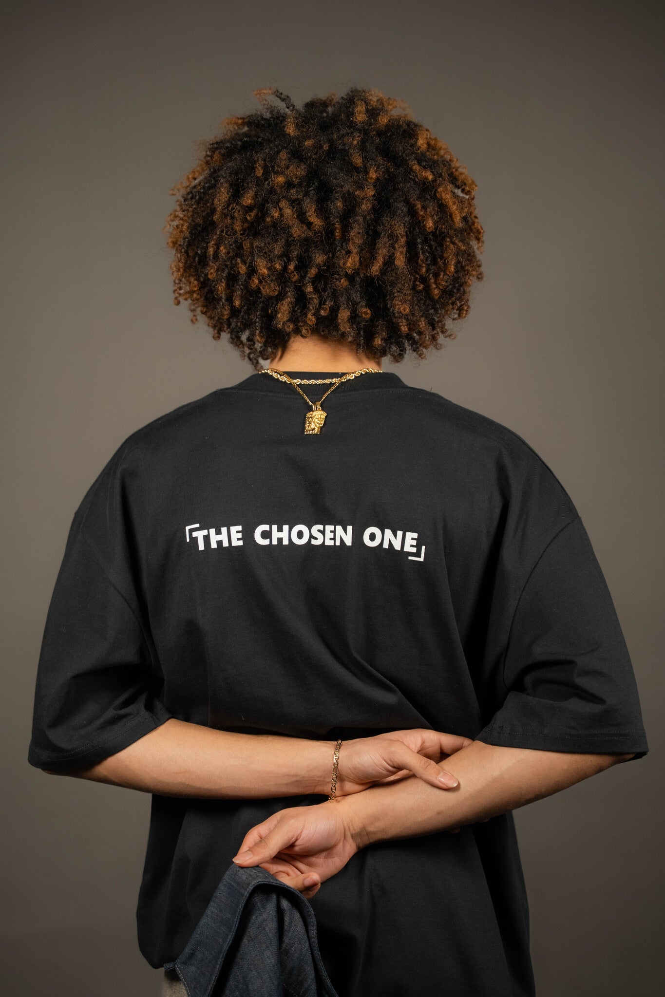 V1 ESSENTIAL ICEBERG ONYX TEE